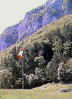 Le Grütli au bord du lac des quatre cantons,
berceau de la confédération suisse